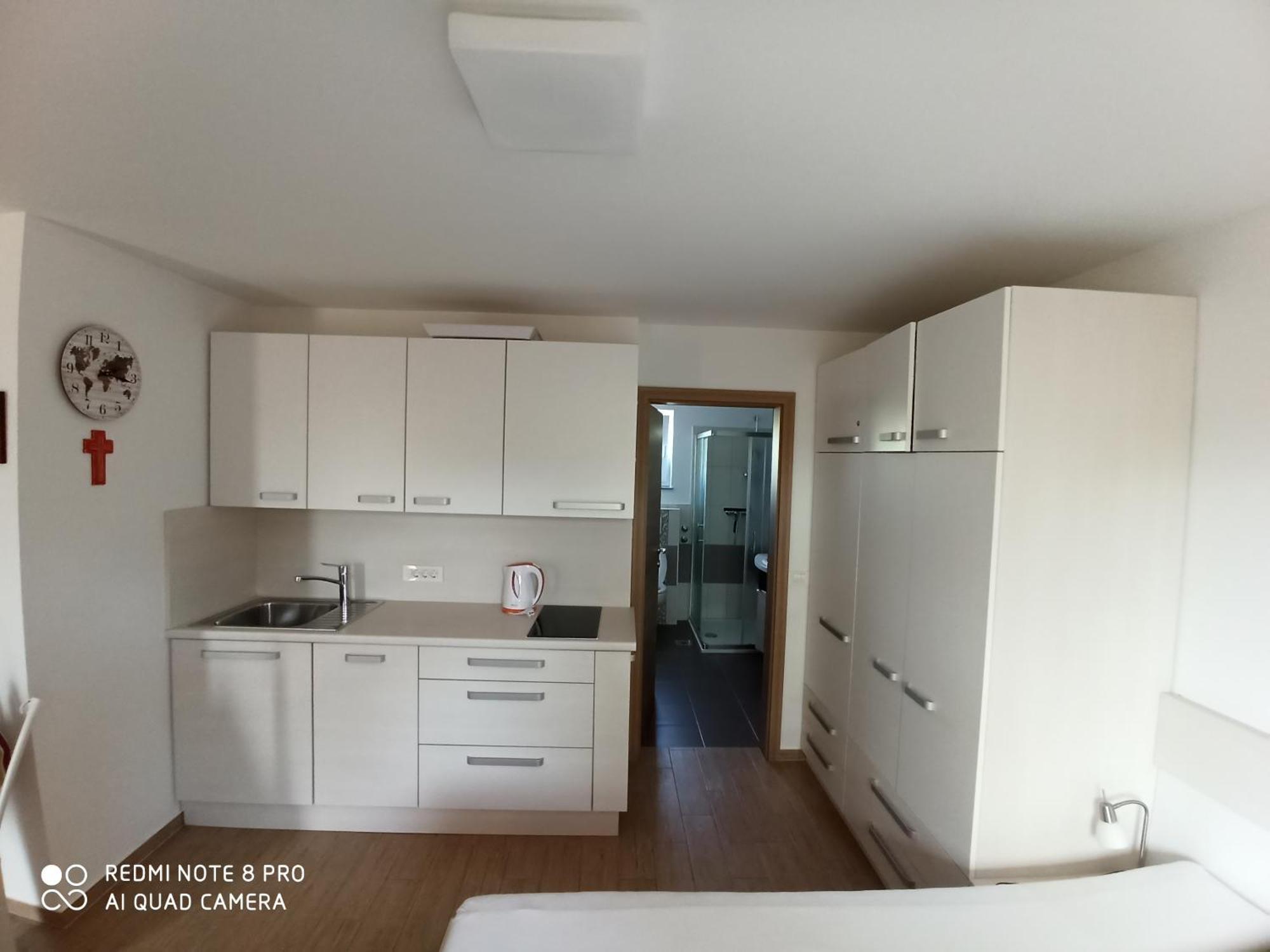 Summer Delight Apartments Савудрія Екстер'єр фото